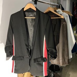 ilead brand- black blazer